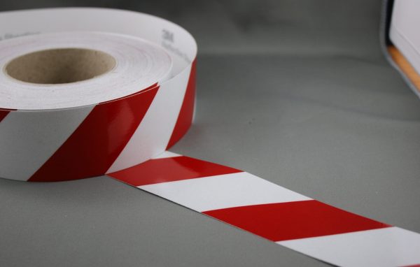 3M-3200-Series-Red-White-Reflective-Tape-50mm
